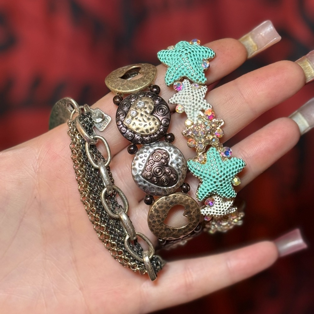 Mixed Bracelets - Picture 2 of 4